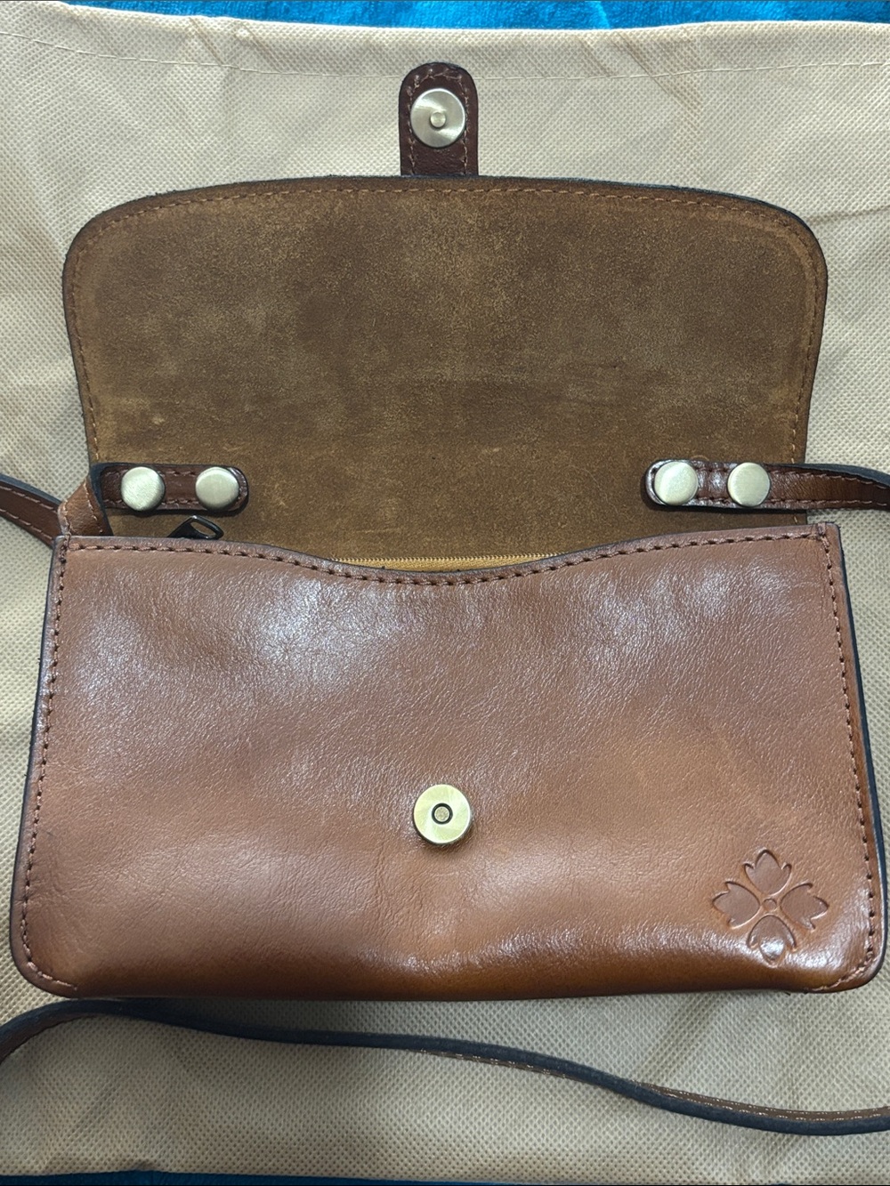 Patricia Nash Lana Cognac Brown Leather Crossbody with Dust Bag - Picture 6 of 14